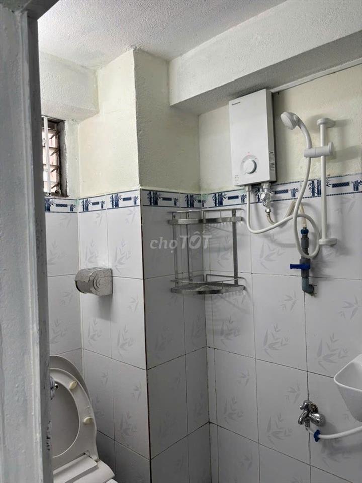 Phòng Trọ Đại Học Luật Thủ Đức 16m2