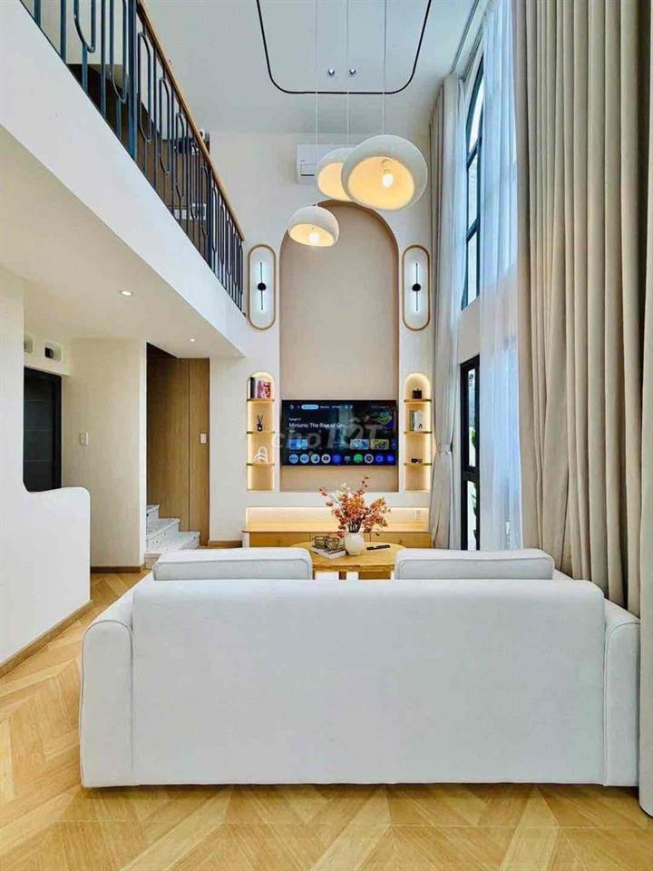 Nhà xây mới siêu đẹp gần trường Nguyễn Du