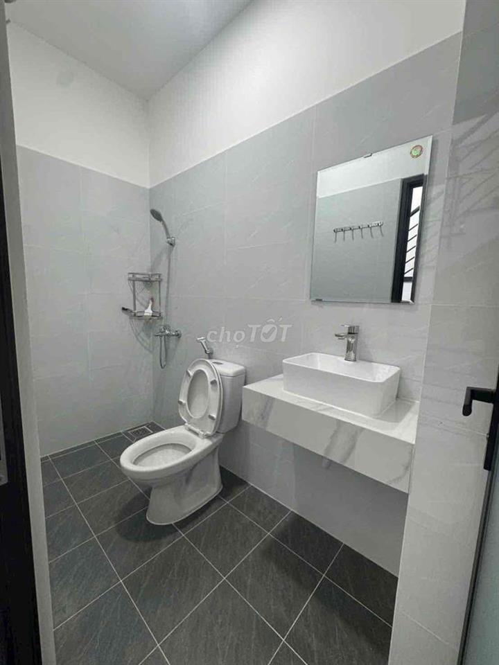 Cho Thuê Nhà Mặt Tiền Đường Lê Quang Định Phường Hạnh Thông Q. gò Vấp