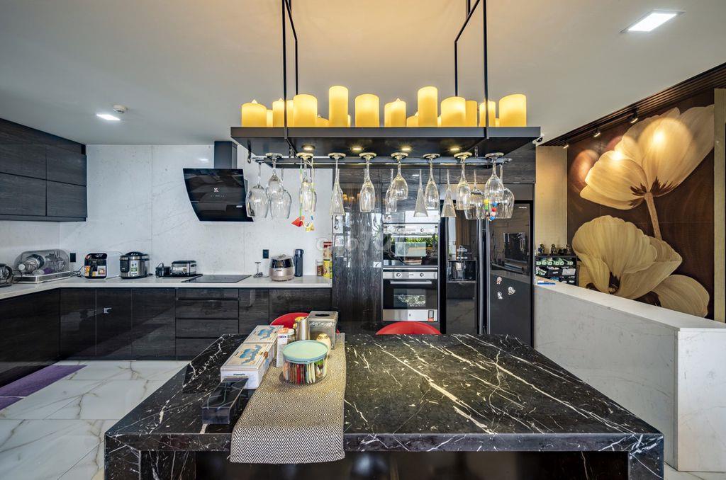 Bán căn hộ Lữ Gia, Quận 11, penthouse 180m2, 4PN, 9 tỷ, có sổ hồng