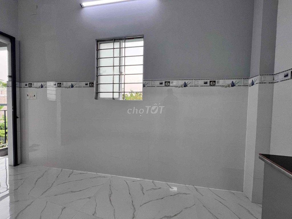 Pass phòng studio như hình