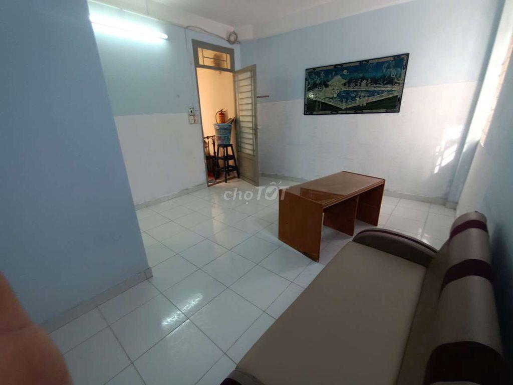 Phòng trọ 20m2 - Quận 3