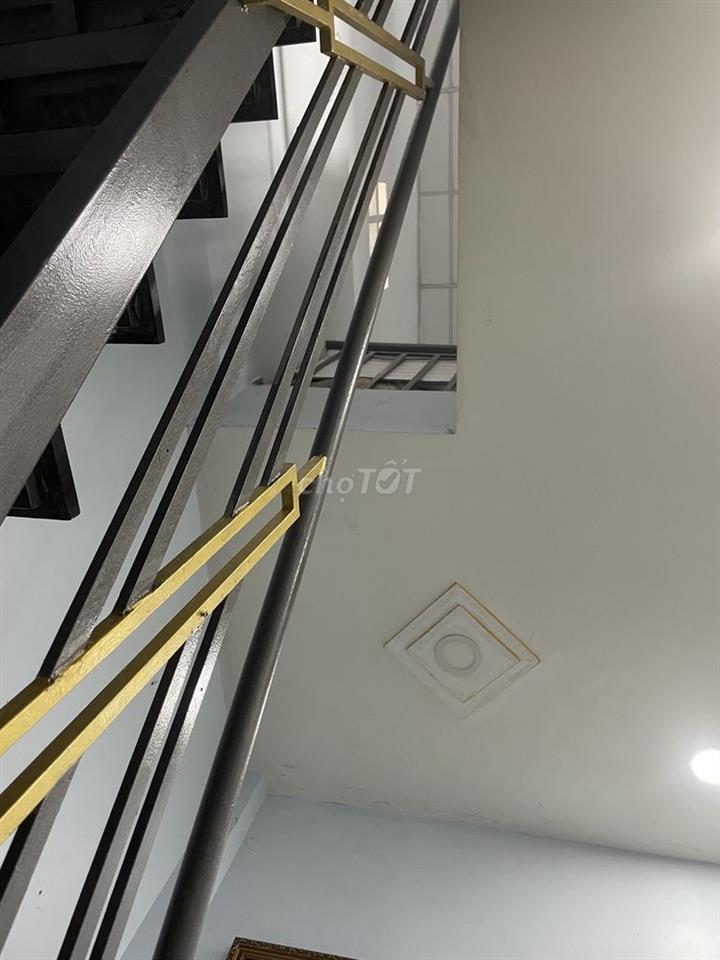 Phòng cho thuê đủ nội thất, sạch sẽ, mới, 25m2
