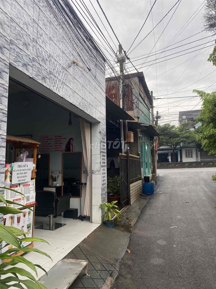 nhà mặt tiền đang kinh doanh