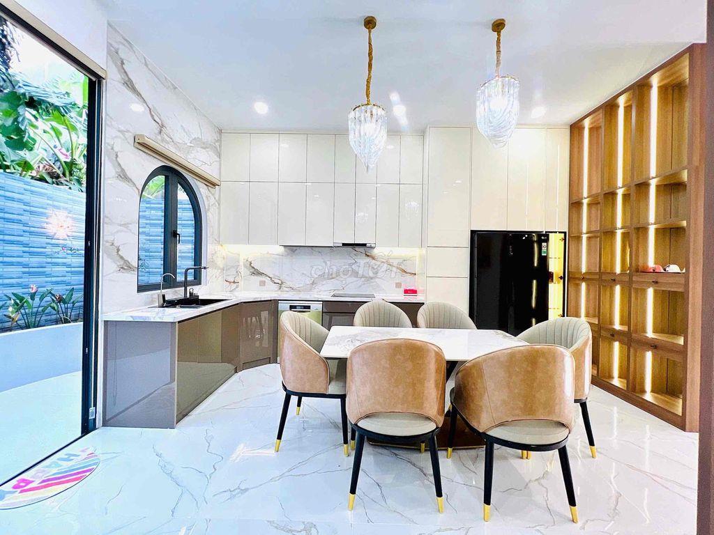 Tôi cần bán nhà riêng gần Vinhomes Grand Park phường Long Bình, HCM