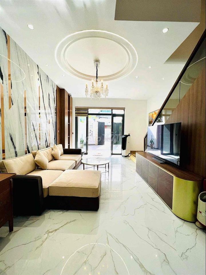 Tôi cần bán nhà riêng gần Vinhomes Grand Park phường Long Bình, HCM