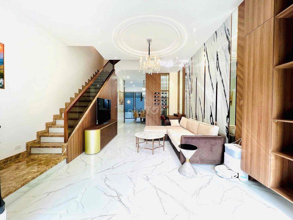 Tôi cần bán nhà riêng gần Vinhomes Grand Park phường Long Bình, HCM