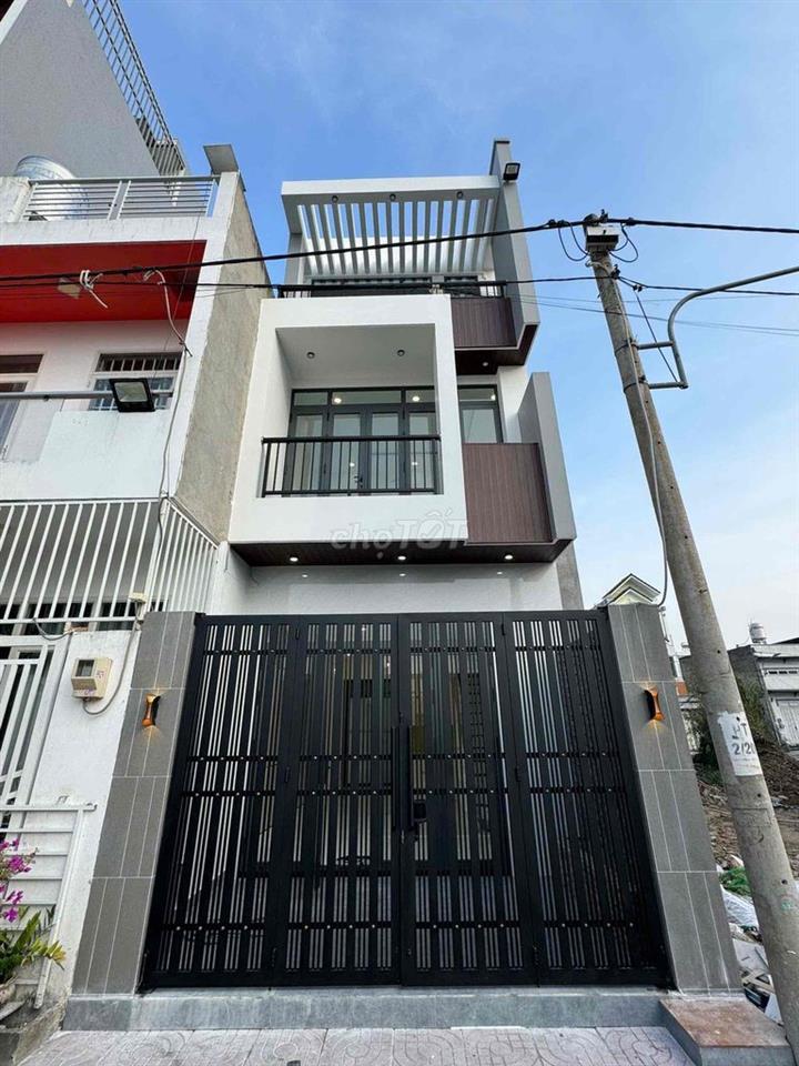 cần tiền bán nhanh căn nhà riêng tại phường Long Phước, Quận 9, HCM