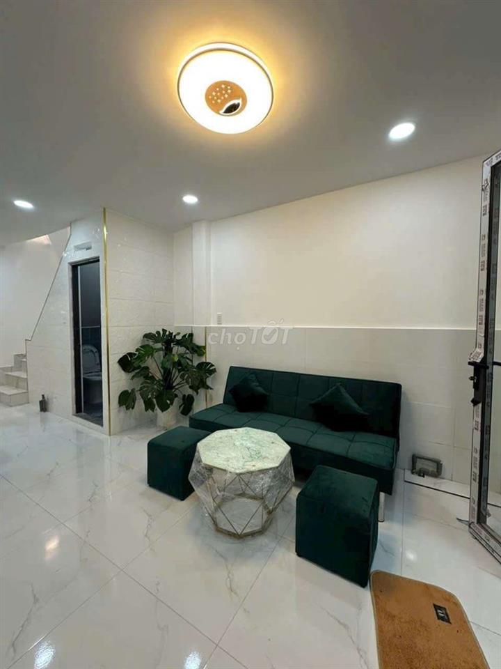  3,2m x 7m
1 trệt 1 lầu
2PN 2WC

Hướng: Nam
thông ra đường 29,