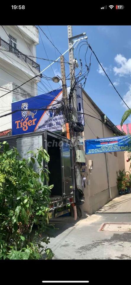 ngang 6m5 dài 5m 1 trệt 1 lầu hẻm thông