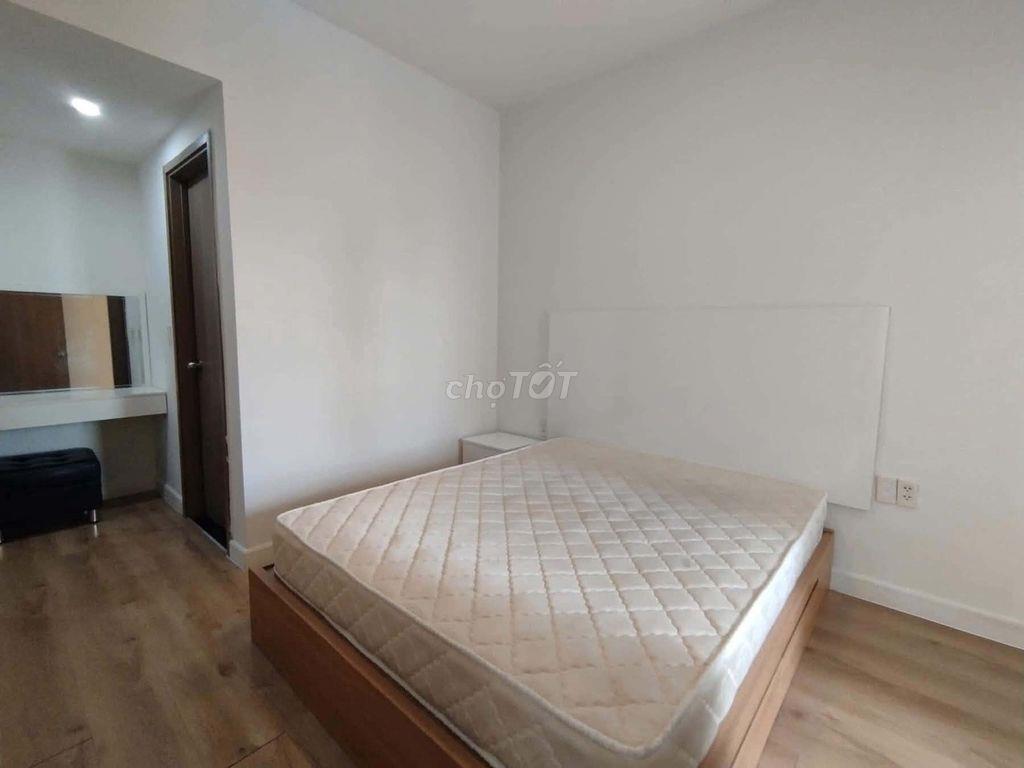 Cho thuê 1 phòng ngủ trong căn hộ 2PN (wc riêng)-Chung cư Galaxy 9, Q4
