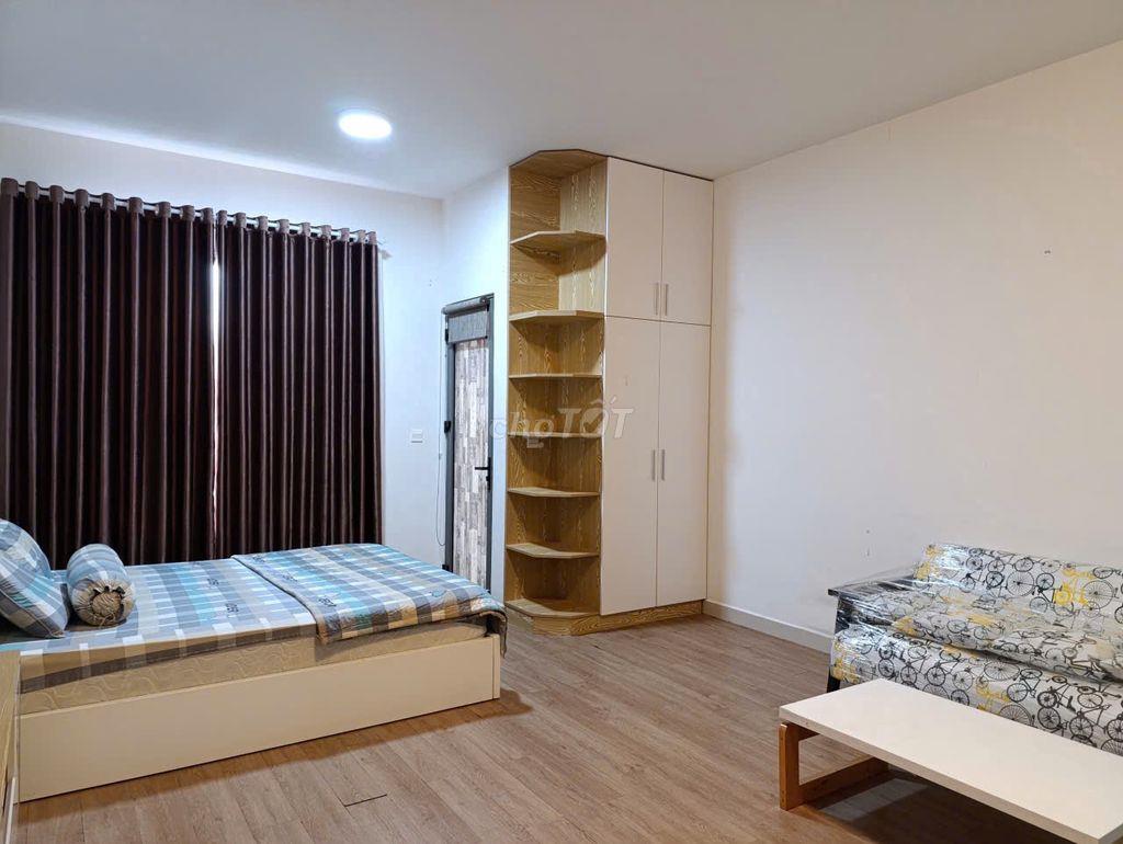 Cho thuê studio/officetel Sunrise Cityview Quận 7: 39m2. Giá 11,5TR