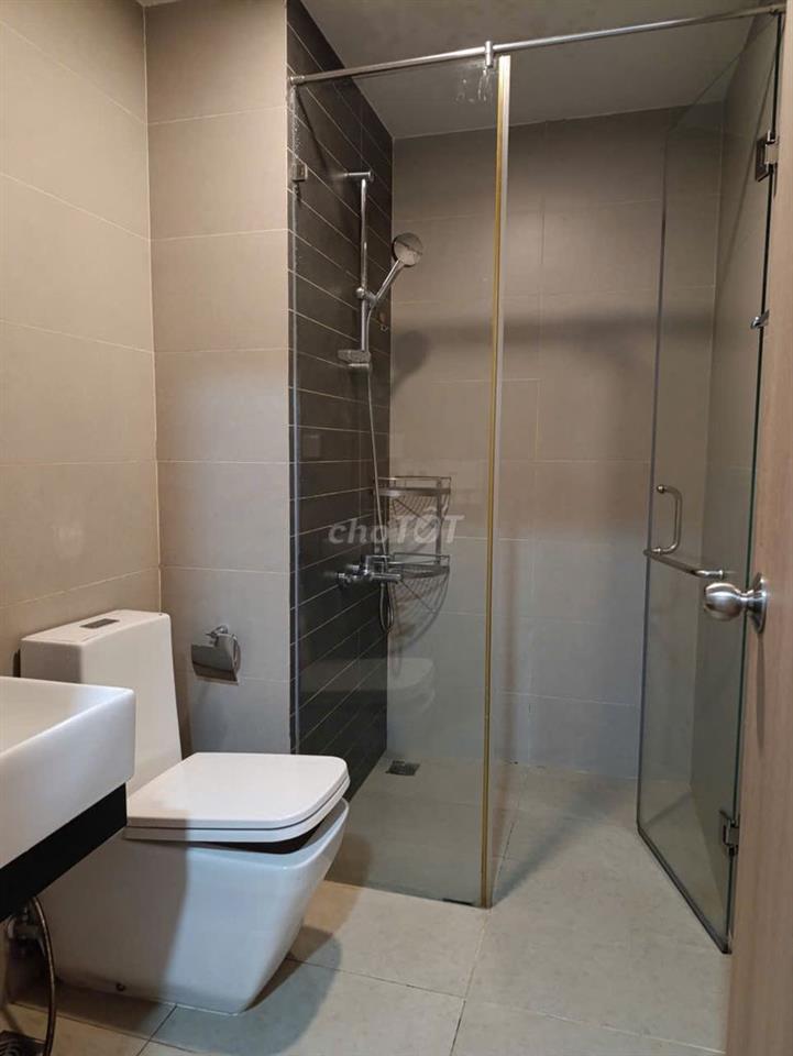Cho thuê studio/officetel Sunrise Cityview Quận 7: 39m2. Giá 11,5TR
