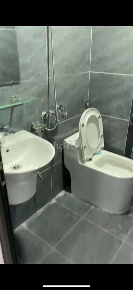Pass phòng Đại Mỗ 4tr (hỗ trợ 800k cọc), vào 1/10. Đủ đồ, pet ok.