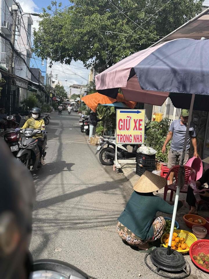 bán nhà chợ trung Chánh