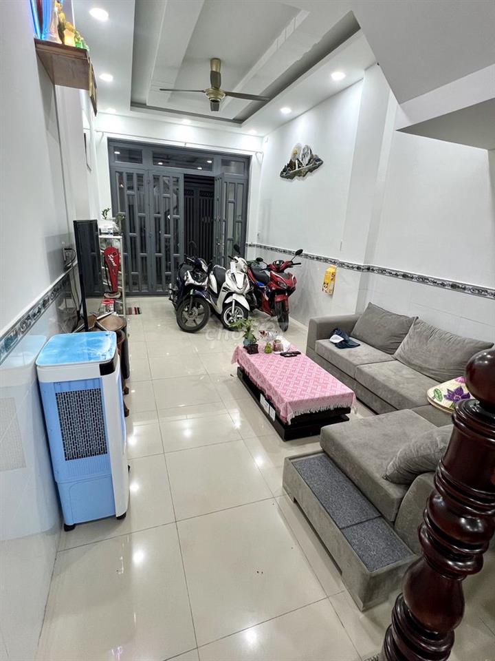5,6 TỶ – NHÀ 3 TẦNG 52M² – 4PN/5WC – HẺM Ô TÔ 5M – TA20 THỚI AN – SHR