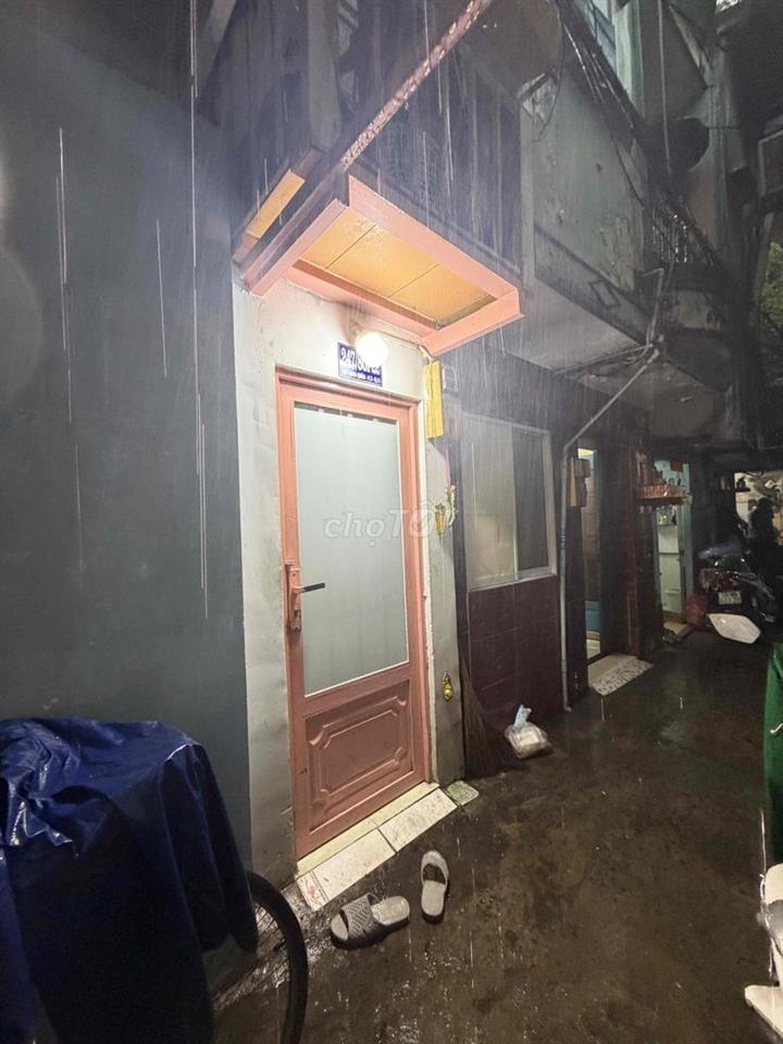 Bán nhà nhỏ