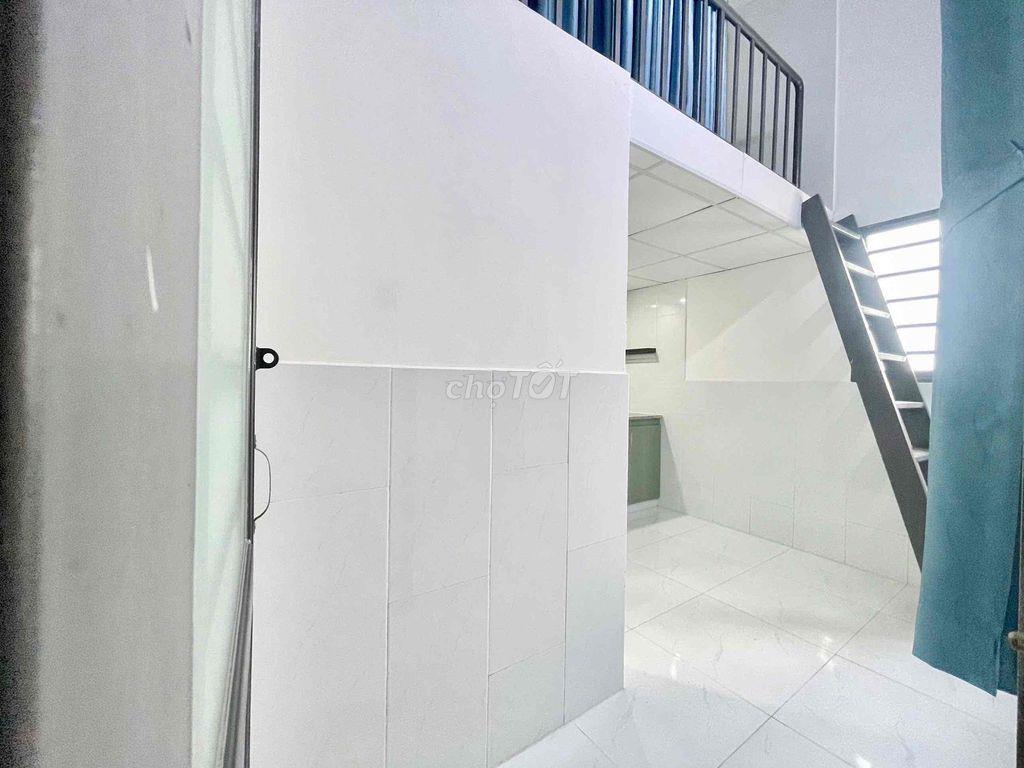 Duplex cửa sổ trời