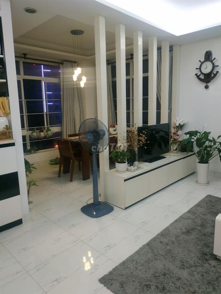 BÁN CĂN HỘ CHUNG CƯ CENTRAL GADEN 85M2 2PN GIÁ 5,6 TY
