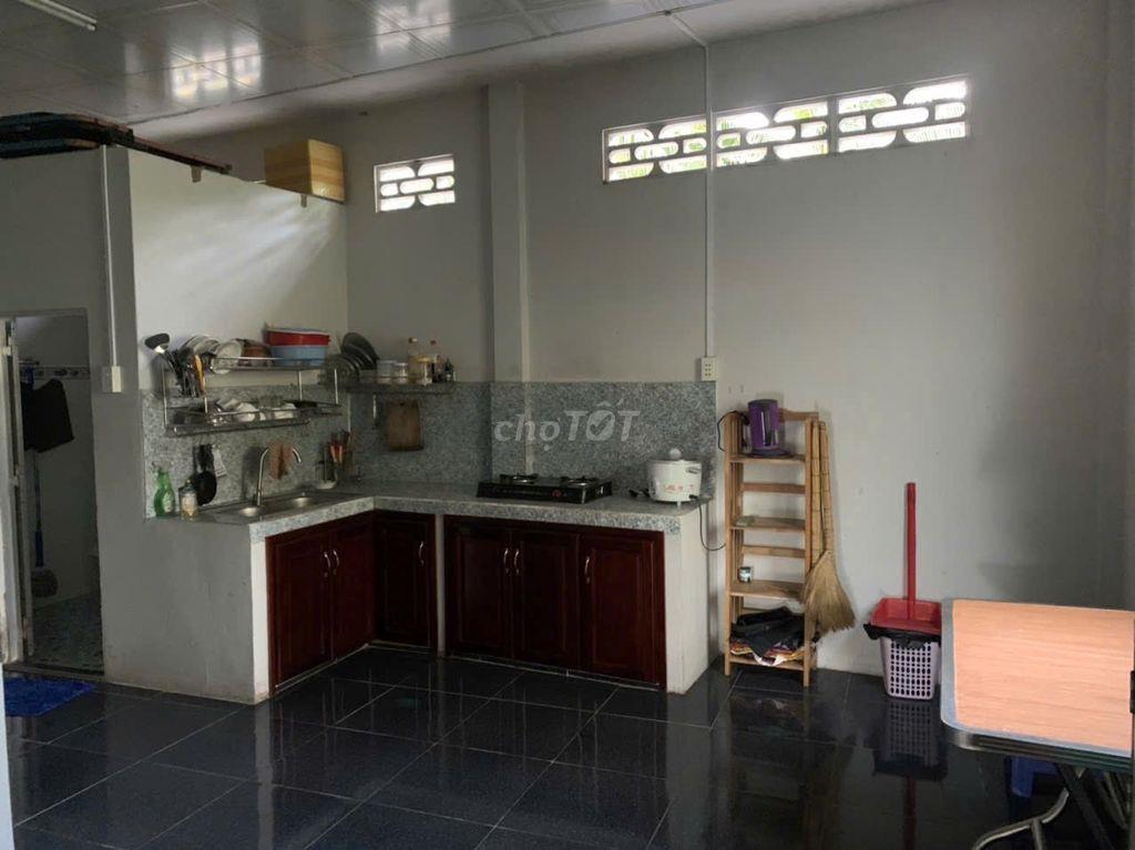 nhà trung tâm Tp Bến Tre 118m 3PN 2WC, khu an ninh cao, ô tô tới cửa