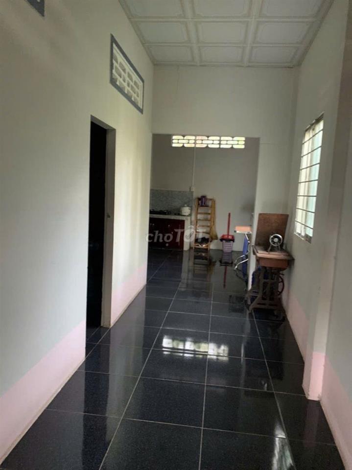 nhà trung tâm Tp Bến Tre 118m 3PN 2WC, khu an ninh cao, ô tô tới cửa