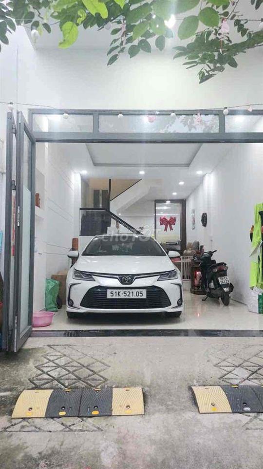 Bán nhà hẻm xe tránh nhau hơi gò cát phú hữu, chính chủ không qua mg