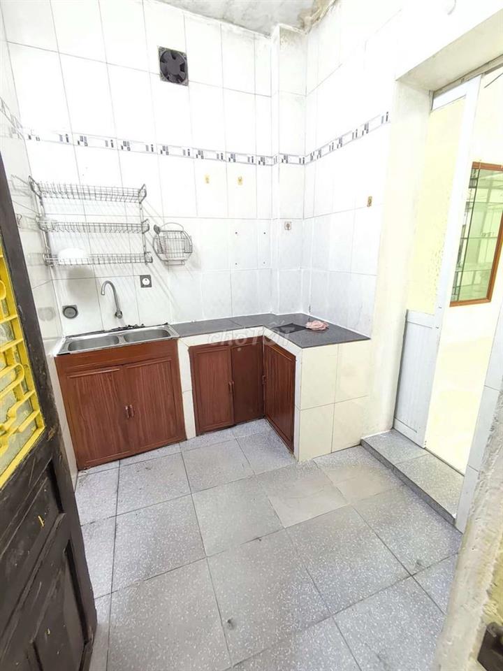 cho thuê nhà 2 tầng đường Đà Nẵng 