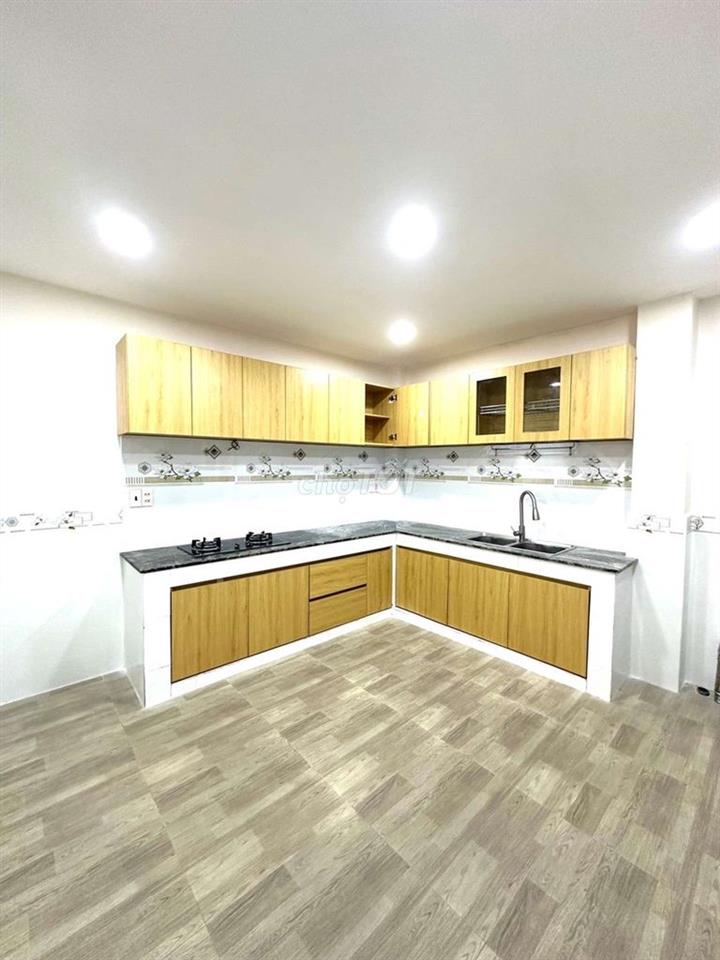 BÁN NHÀ 70M2 4 TẦNG LƯU HỮU PHƯỚC QUẬN 8 HẺM THOÁNG KHÔNG QUY HOẠCH