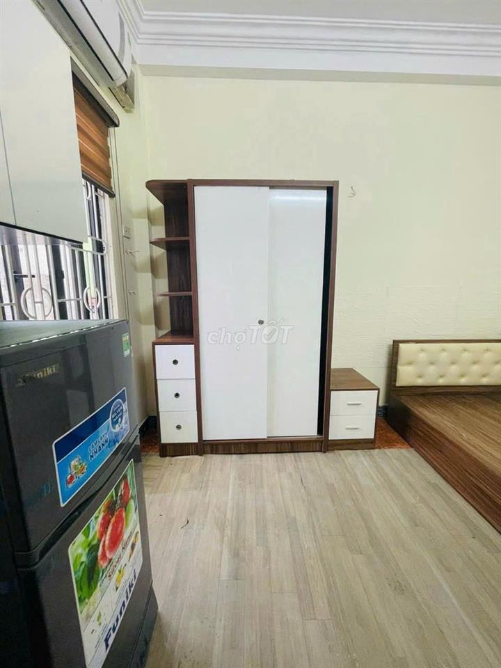 Cho thuê phòng full nội thất giá 2,7tr/th tại 118 Nguyễn Văn Cừ