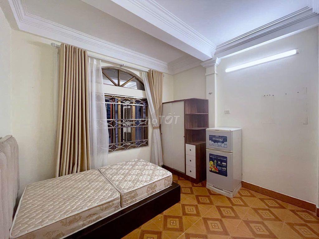 Cho thuê phòng full nội thất giá 2,7tr/th tại 118 Nguyễn Văn Cừ