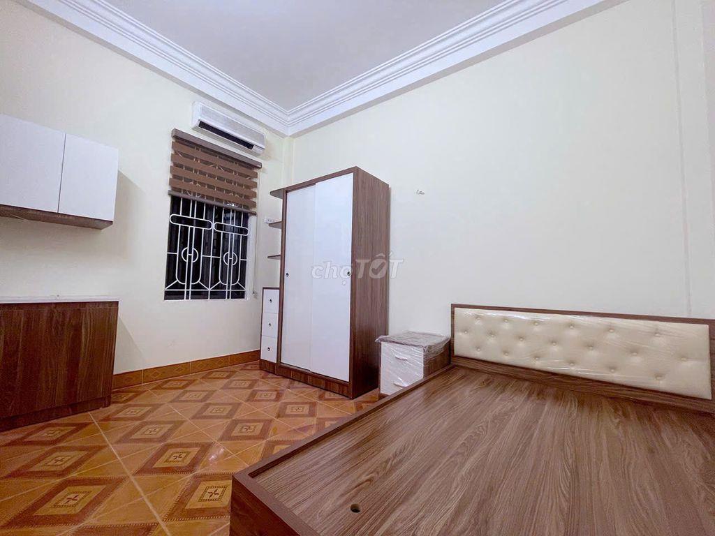 Cho thuê phòng full nội thất giá 2,7tr/th tại 118 Nguyễn Văn Cừ