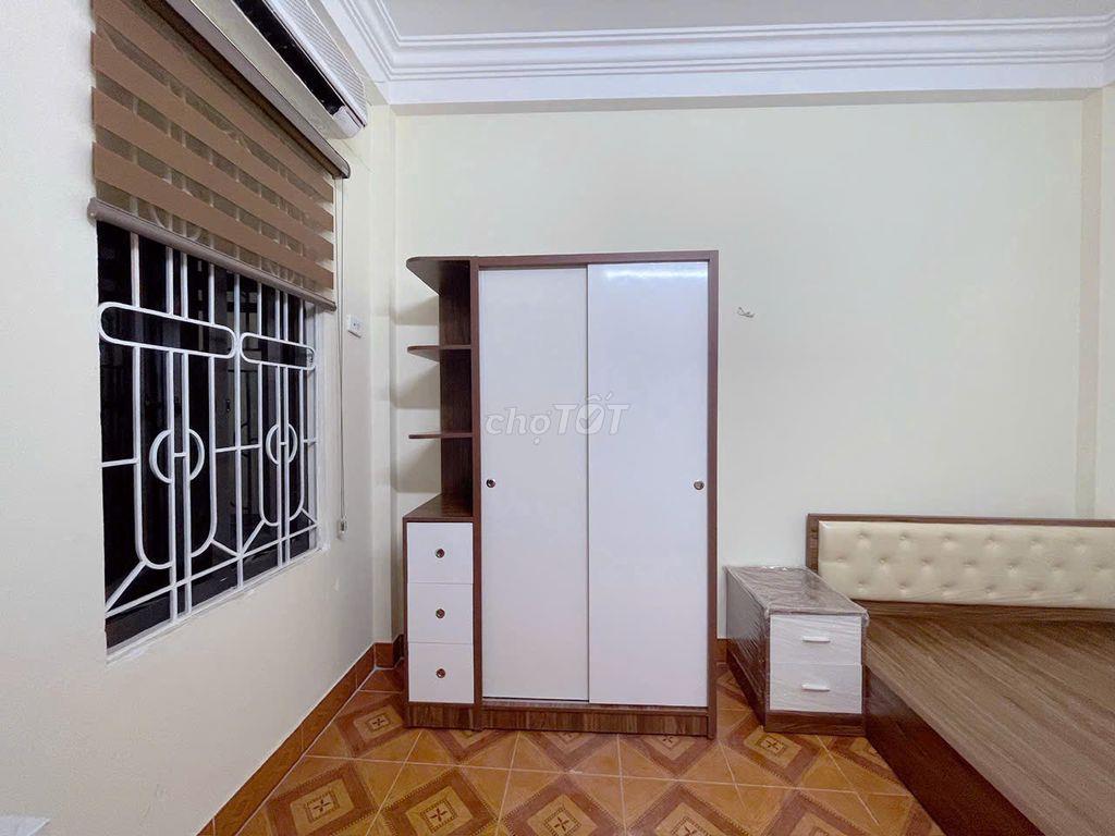 Cho thuê phòng full nội thất giá 2,7tr/th tại 118 Nguyễn Văn Cừ