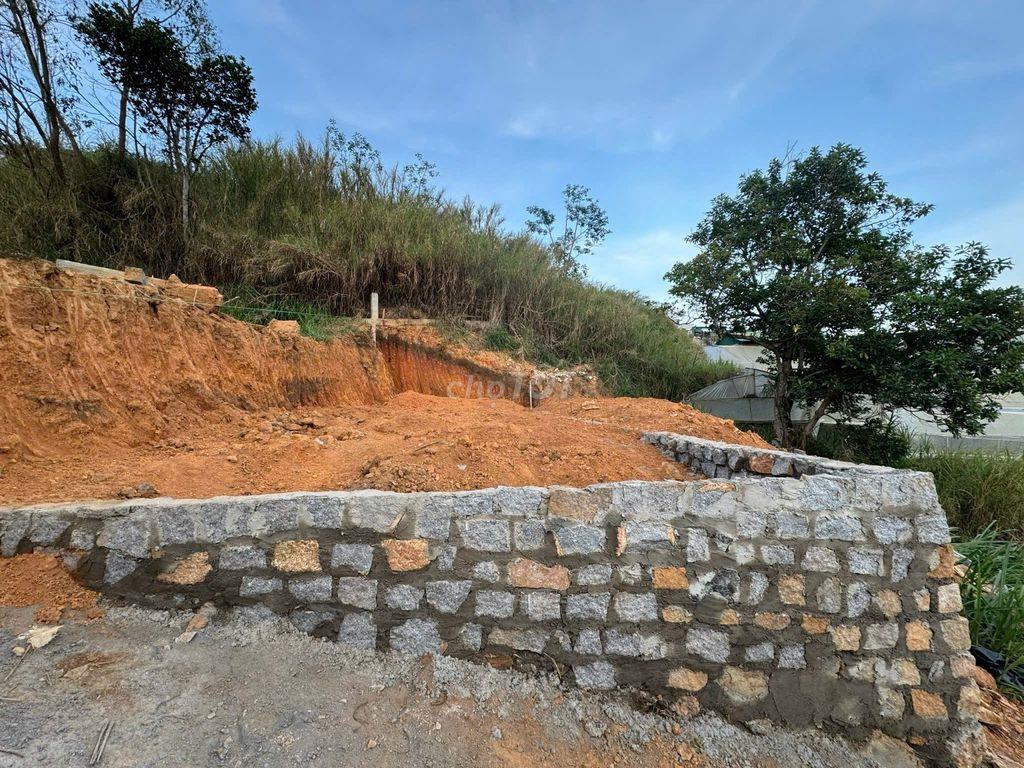 Bán lô đất (có thể lên thổ 100%)