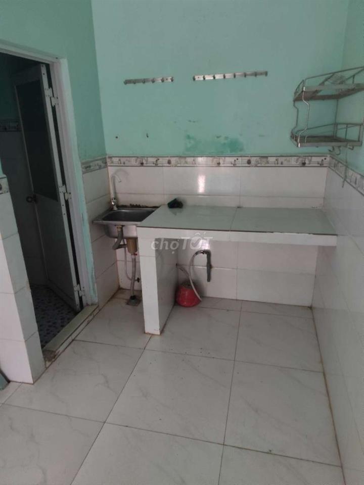 Nhà cho thuê hóc môn