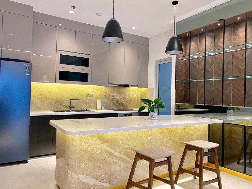 Penthouse Satra 205m2, 4PN, 3WC Nội Thất Cao Cấp Giá thuê 48,5tr/th.