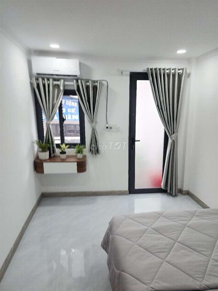 Chính chủ Bán nhà 3/2 - Nguyễn Tri Phương Q10, DT: 5x4m 3 Tầng mới  