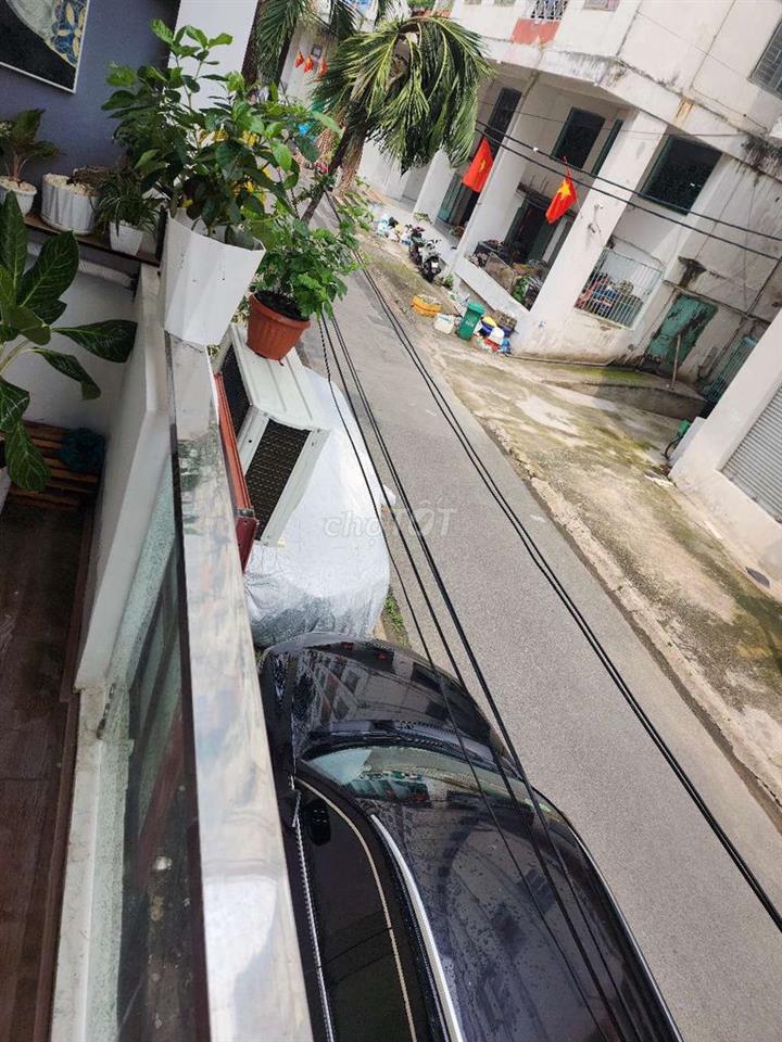 Chính chủ Bán nhà 3/2 - Nguyễn Tri Phương Q10, DT: 5x4m 3 Tầng mới  