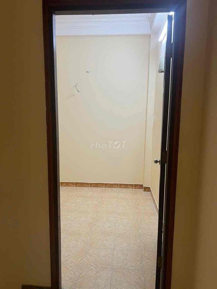 Cho Thuê Nhà 4PN - Đường Số 7 - Hạnh Thông