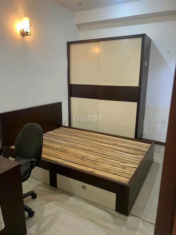 Bán gấp căn hộ CC B1 Trường Sa, 3 tỷ, 40m2, 1PN, 1WC