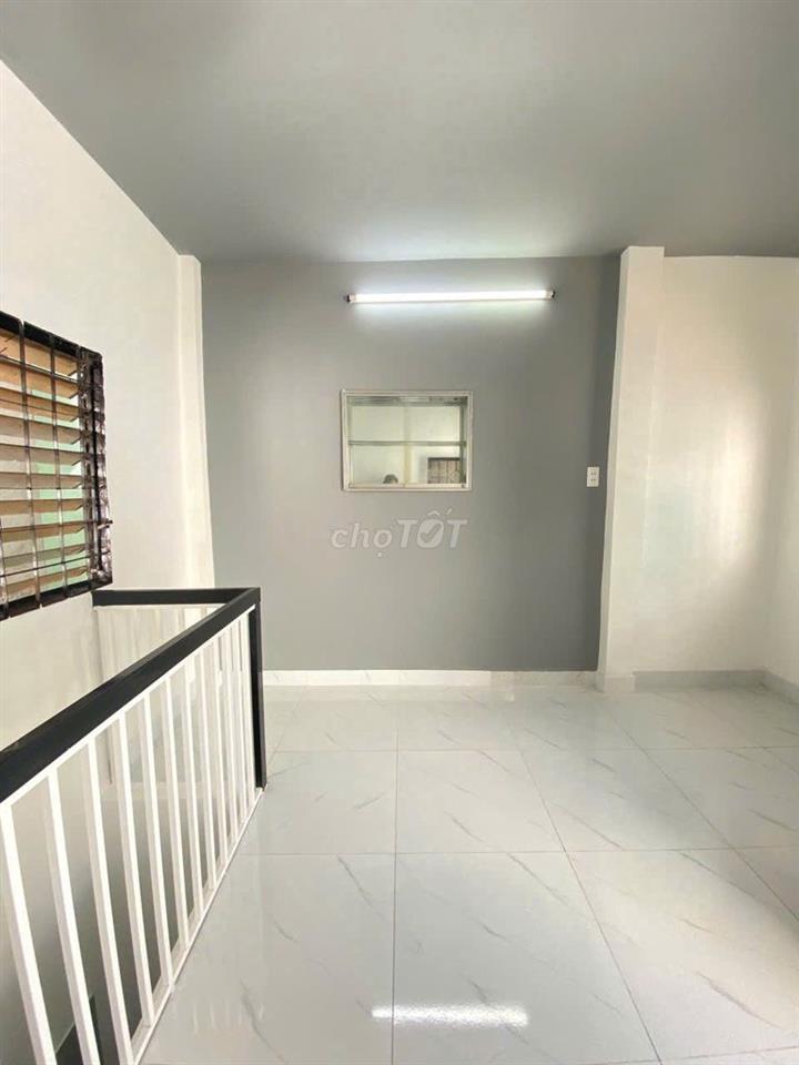 CHÍNH CHỦ CHO THUÊ NHÀ NGUYÊN CĂN – TRẦN PHÚ, QUẬN 5