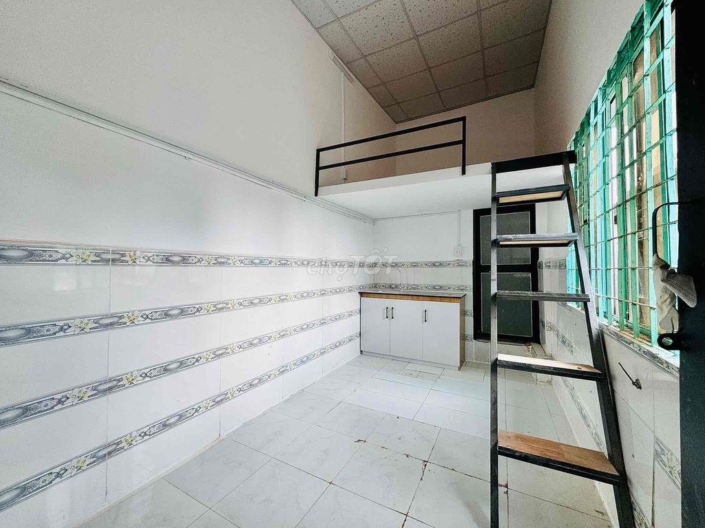 Đi bộ qua đh Mở Q6 - mới 100% máy lạnh tiện đi Q5 giá chỉ từ 3tr5