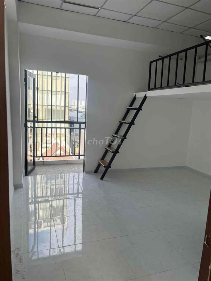 Pass phòng có gác mới xây