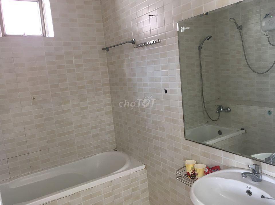 CHO THUÊ CĂN HỘ SCREC TOWER - 81M² (2PN, 2WC) – TẦNG CAO  – GIÁ TỐT 