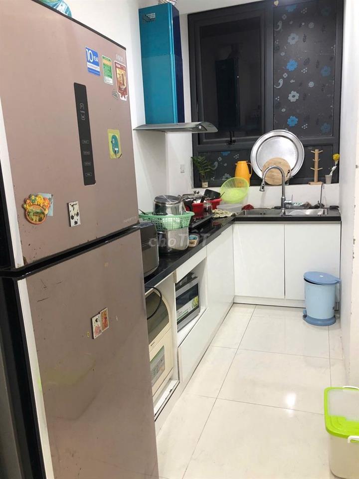 Cho thuê căn hộ 63,5m2 có 2PN, 2WC. Đ/c: Tòa HH1, FLC Đại Mỗ, Hà Nội.