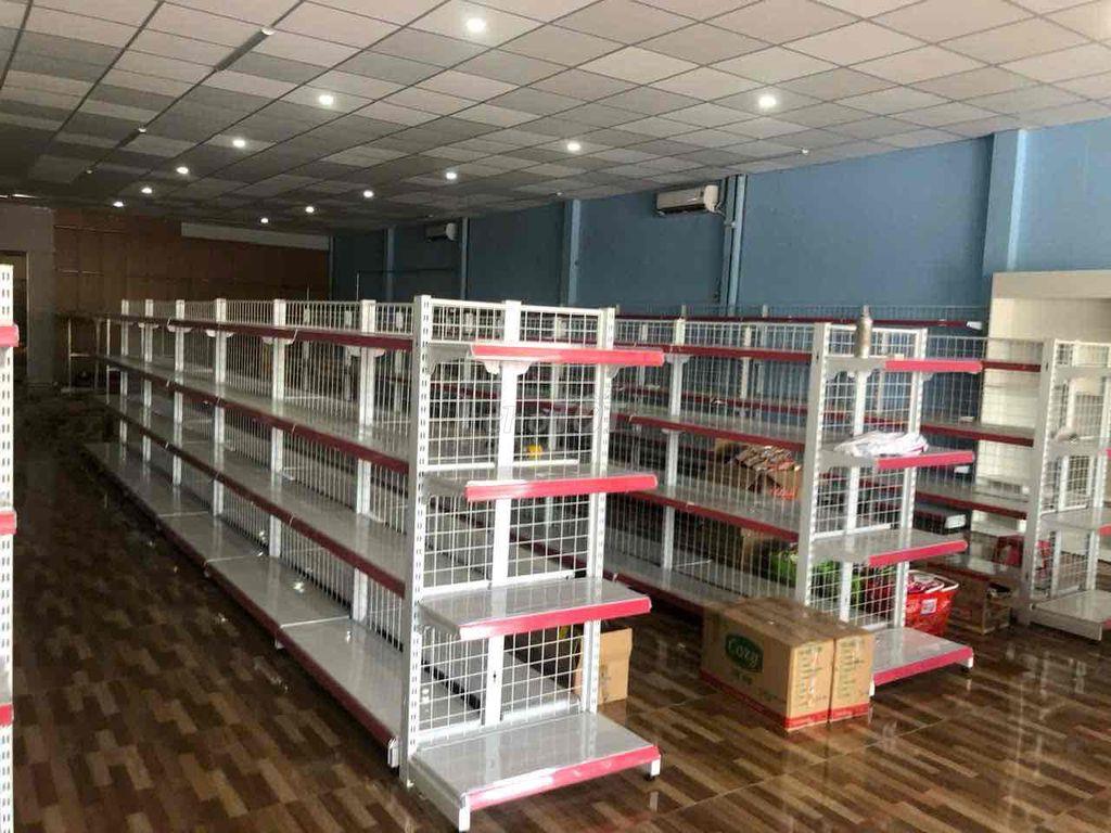bán nhà xưởng mặt tiền tl8 sát tân qui