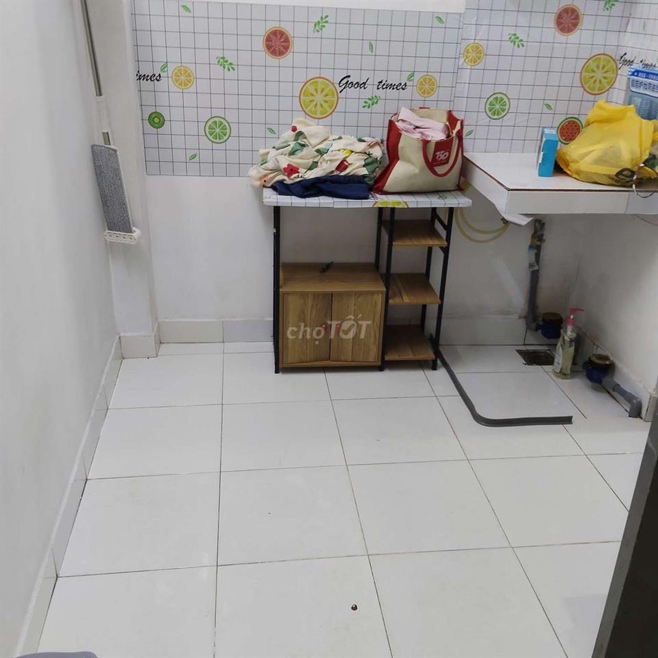 Phòng thoáng mát an ninh giờ tự do Lê Đức Thọ Gò Vấp 