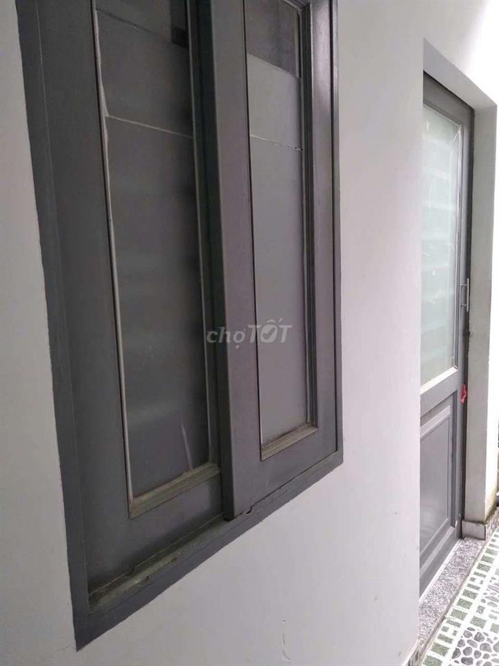 Phòng thoáng mát an ninh giờ tự do Lê Đức Thọ Gò Vấp 