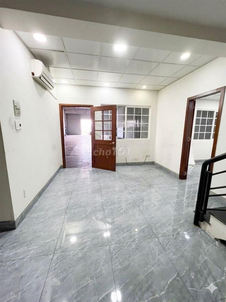 BÁN XƯỞNG MẶT TIỀN QLỘ 1A 505M2 NGANG 15M THU NHẬP 50 TR/TH CHỈ 8.8 TỶ