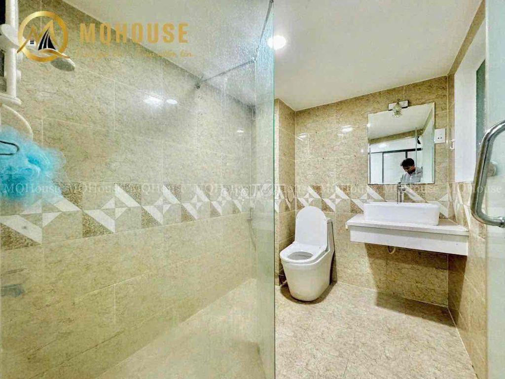 PHÒNG DUPLEX CAO CẤP NGAY VÒNG QUAY LĂNG CHA CẢ