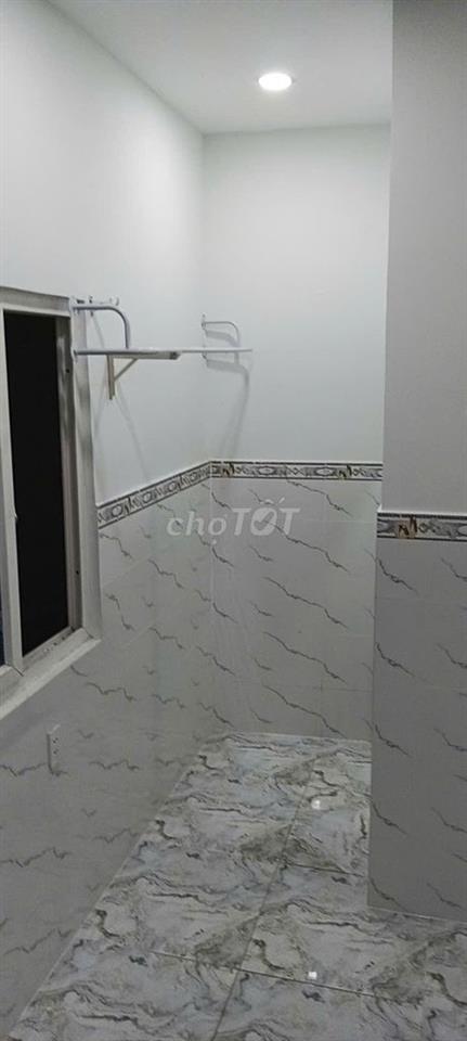 Cần cho thuê phòng trọ ở gần Ngã Tư Bốn Xã